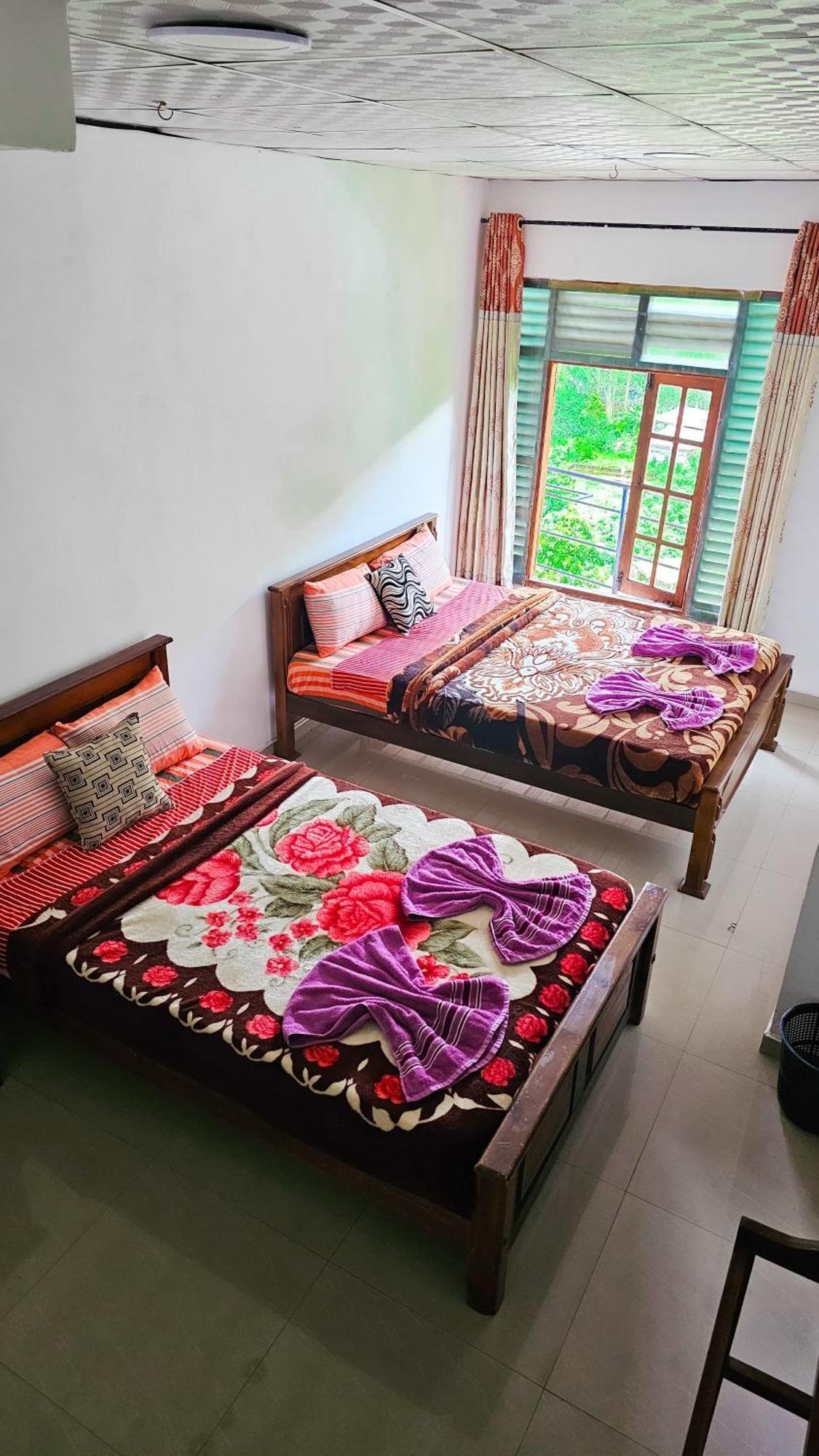 Adams Peak Grand Hotel Nallathanniya Exterior photo