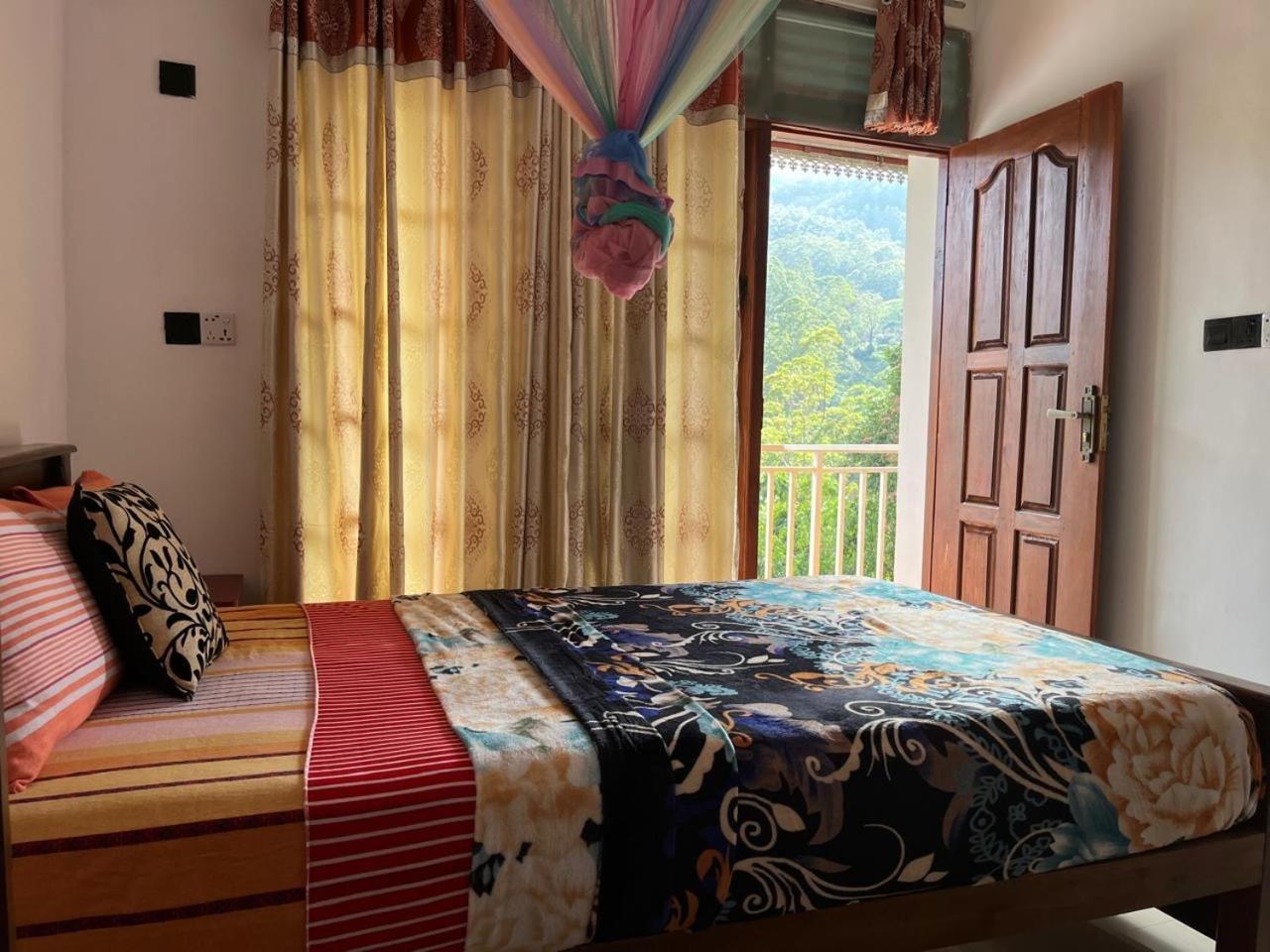 Adams Peak Grand Hotel Nallathanniya Exterior photo
